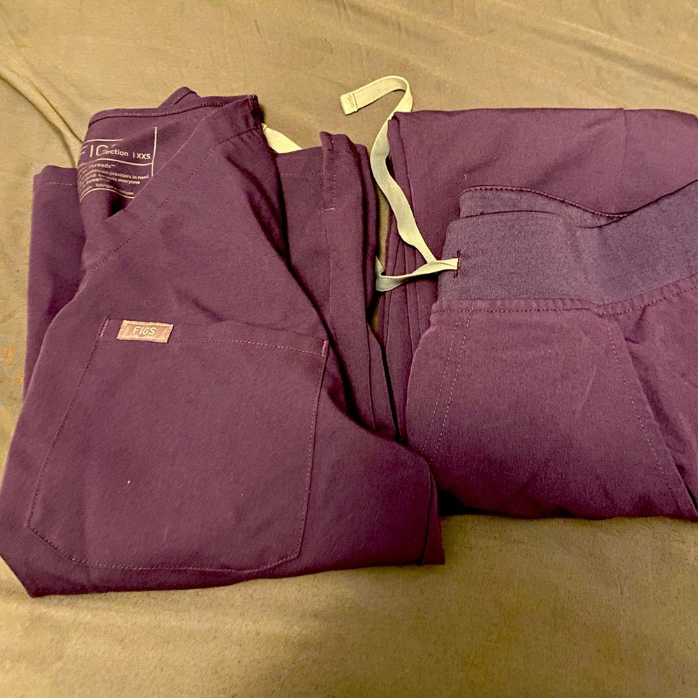 FIGS SCRUBS